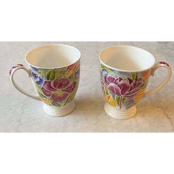 Royal Garden Floral Garden Fine Bone China Teacups Set‎ of 2 Etched Watercolor - Picture 1 of 5